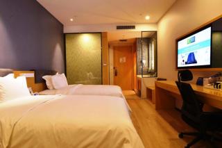 Holiday Inn Express Jinan Exhibition Center By IHG - 3