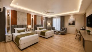 Hotel Aroma Delhi Airport - With Free Airport Drop - 6