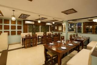 Hotel Stay Vista Delhi - with Free Airport Pick Up - 8