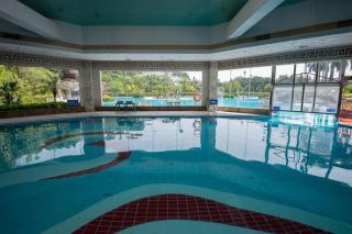 Country Garden Phoenix Hotel Foshan - 3