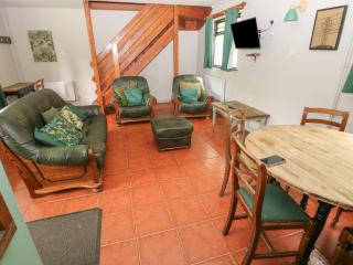 Cabin No 12 - Salt and Fern Cabins - 4