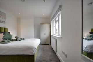 The Chislehurst Hideaway - 8