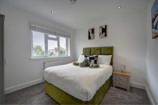 The Chislehurst Hideaway - 2