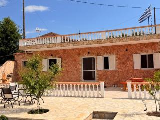 House with Huge Terrace&Mountain View near Beaches - 5