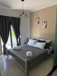 Diktamo Coast Living - 6
