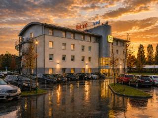 First Inn Hotel Paris Sud Les Ulis - 0