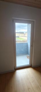 Free parking Room with shared Bath & Kitchen - 3