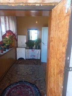 Genghis guesthouse - 2