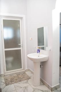Malindi White - 4