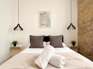 Clerkenwell Apartments by PrimeCityHosts - 8