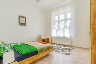 Spacious 3BR Roomy Apartment at Puskás Stadium - 3