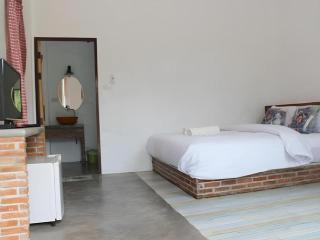 Monoko Porploen Resort Suanphung - 3