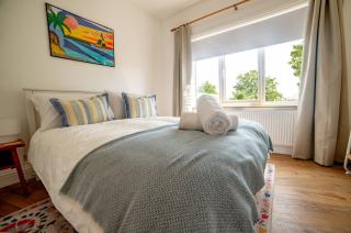 High Street Retreat - 8