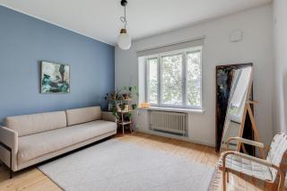 On Airport bus route, Top-Floor, 150m to metro and 24h grocery store, 47m2 in Trendy Kallio - 6