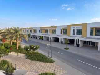 Modern Villa Stay - 4