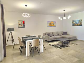 Sea & Salt Apartment 282 - 1