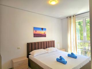 Sea & Salt Apartment 282 - 1