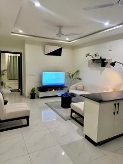 Opal Boutique Luxurious Apartments Lahore - LMY - 4
