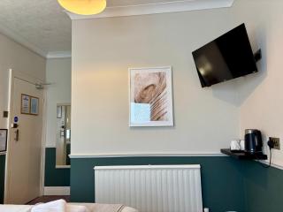 Wedgwood Hotel, Bay Room - 9