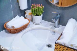 Jadore House - 2