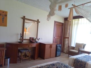 Ledger Plaza Bahari Beach Hotel - 2