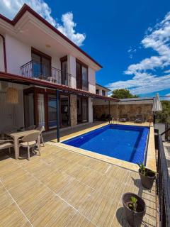 Comfy Villa Ipek with Pool - Kaş - 5