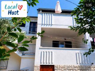 Apartments Kero NEW value 2023 fully AC - 0