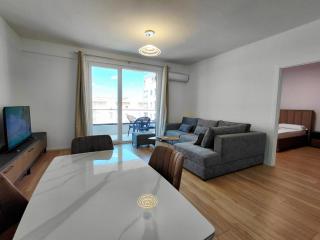 Adelon Apartments - 4
