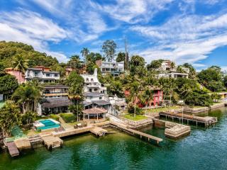 Casa Beira-Mar com Praia Privativa e Piscina - 3