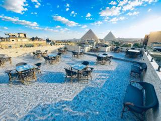 Aziz Pyramids View Hotel & Rooftop - 7