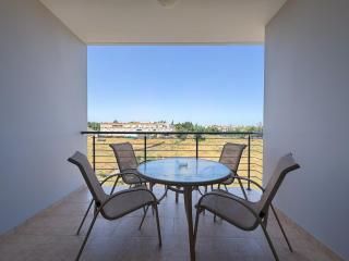 Crystal View Two Bedroom Apartment Side Sea View - 7