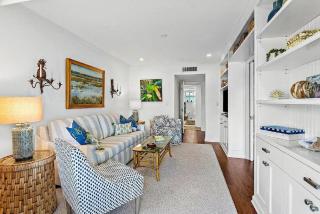 Elegant 2 Bedroom Condo with Ocean and Golf Views - 8
