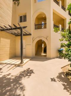 El Gouna luxury apartment lagoon and pool view - 9