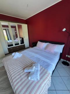 2 bedroom flat Bonnevoie - sleeps 7 - 9