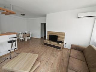 Central Walk Residence - 7