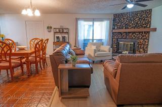 Sunset Cove Retreat - 4