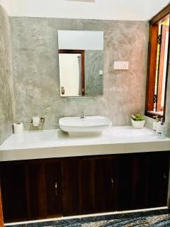 Riverston Water Front Villa - 2