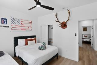 Themed Rooms, Golf, Fish, Lake, Come as Friends - 2