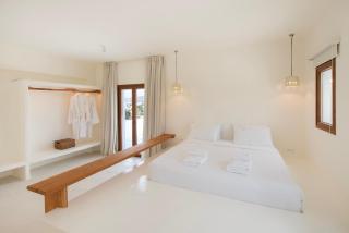the shelter - a milos project - 6