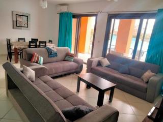 Marassi Verdi ground -3 bedroom-2 bathroom-nany room-garden-direct lagoon - 7