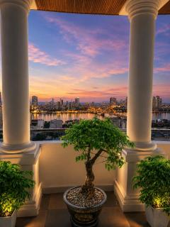 Moonlight Hotel & Apartment - Restaurants and cafes with city views Dragon Bridge - 7