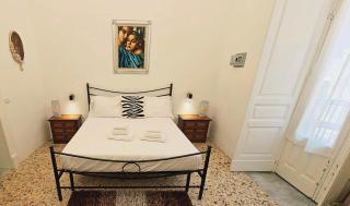 Grey House Apartments - Catania - 2
