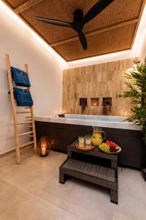 Karavel Suites - Old Town - 6