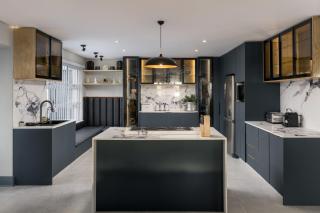 St Collection, The First Pearl, Gordon's Bay - 8
