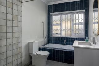 St Collection, The First Pearl, Gordon's Bay - 8