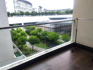 Sunrise Suite Loft B6 above Imago Shopping Mall 商场楼上 - 3