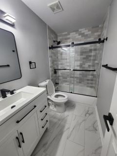 OLathe Lux Retreat 4 Bedroom Olathe Home 4 Bath 2K 3Q sleeps10 - 6