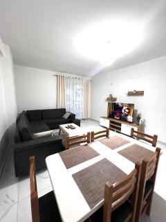 XH APARTMENTs - 5