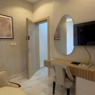 Beautiful & Luxury Studio With Kitchenette, Swimming Pool and Mini Gym - 1