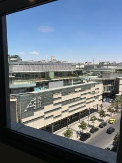 Luxury 2BR Serviced Apartment at Abdali Boulevard - 5